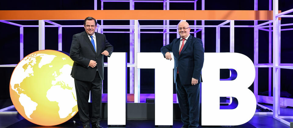 Martin Ecknig, CEO, Messe Berlin (l.) and H.E. Prof. Dr. Levan Izoria, Ambassador Extraordinary and Plenipotentiary of Georgia to the Federal Republic of Germany