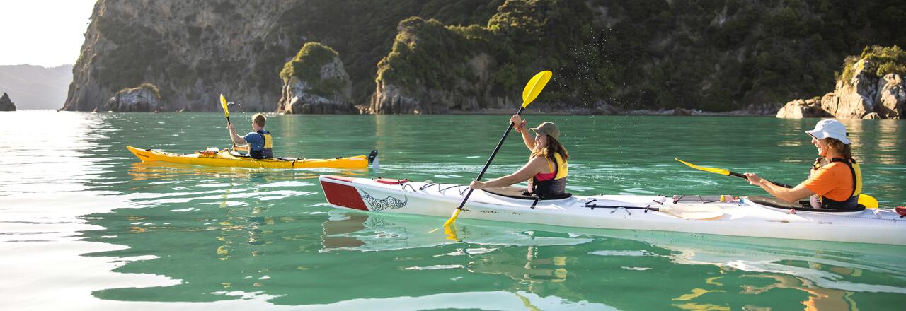 Kayaking in Abel Tasman
