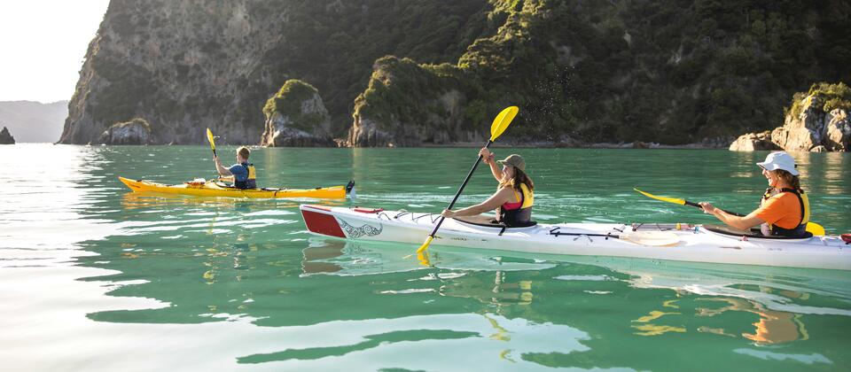 Kayaking in Abel Tasman