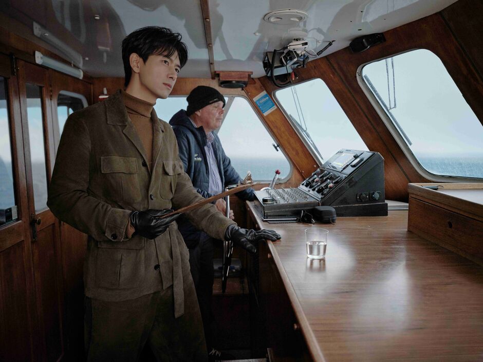 China's Li Xian on the waters of Lake Taupō with Chris Jolly